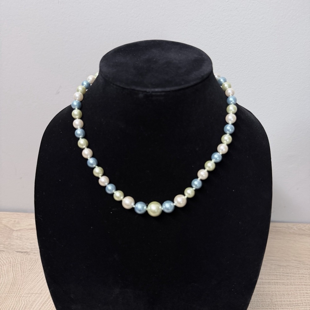 Faux Pearl Necklace Blue‎ Coastal Grandmillennial Elegant Preppy Fashion Jewelry